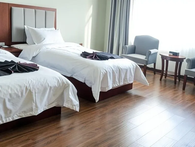 Yinlongda Hotel