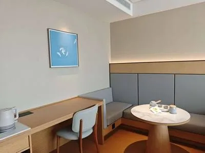 guest photo