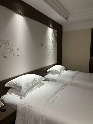 guest photo