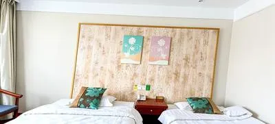 guest photo