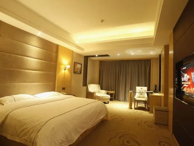 Crowne Plaza Dongkou