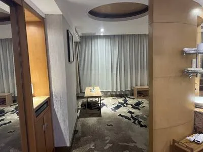 guest photo