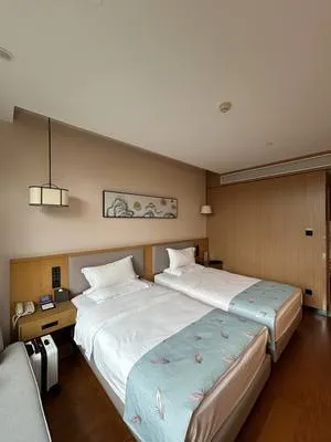 guest photo