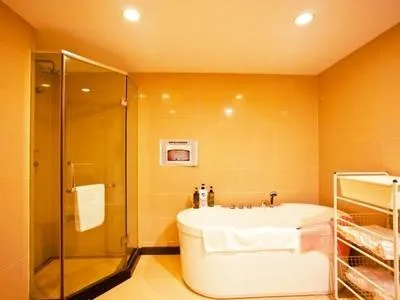 guest photo