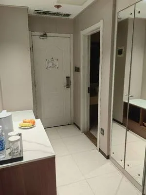 guest photo
