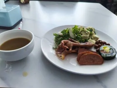 guest photo