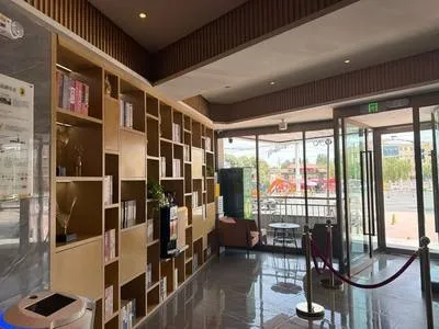 guest photo