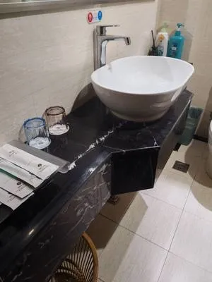 guest photo