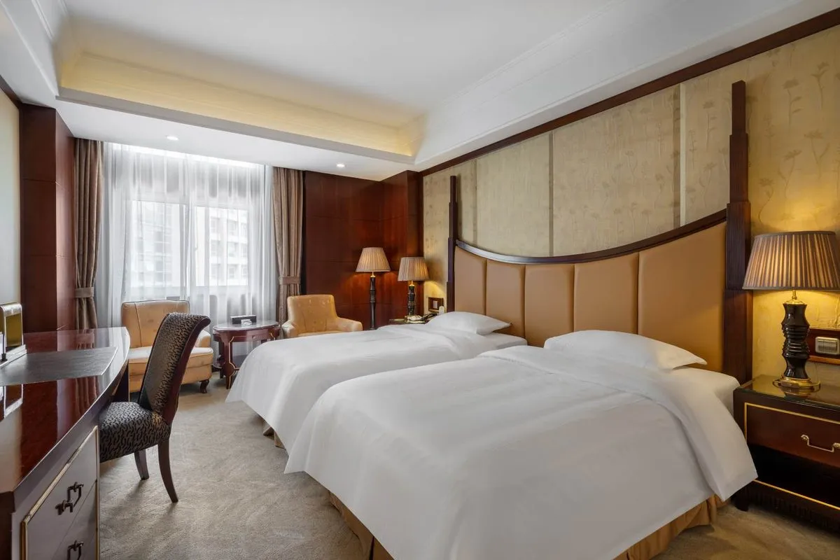 Ruian Ruifeng Grand Hotel
