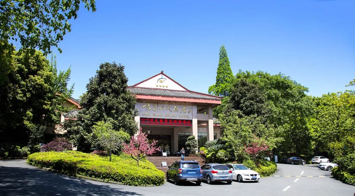 Emeishan Grand Hotel