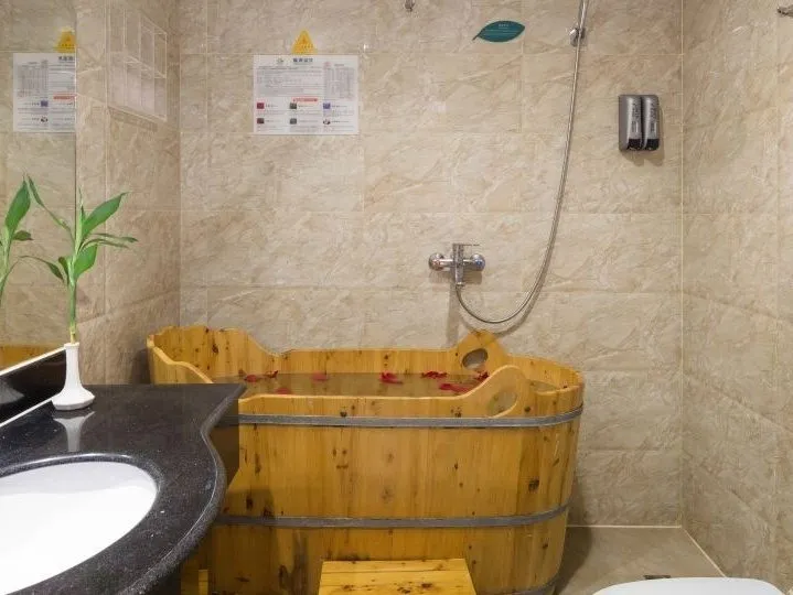 Hainan Xinyuan Grand Hotel