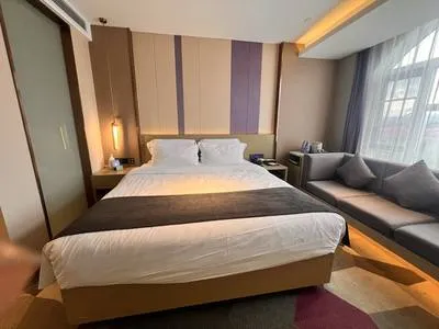 guest photo