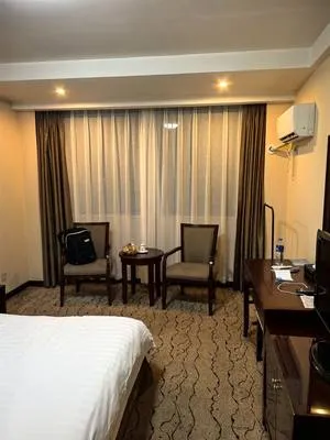 guest photo