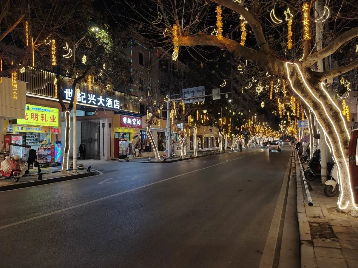 Xianfeng Shiji Xing Grand Hotel