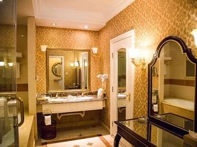 guest photo