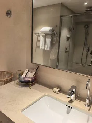 guest photo