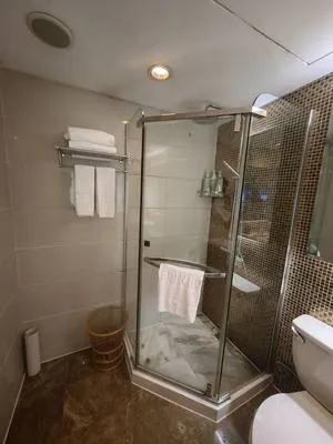 guest photo