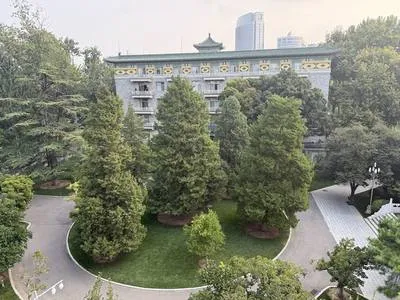 guest photo