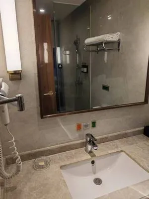 guest photo