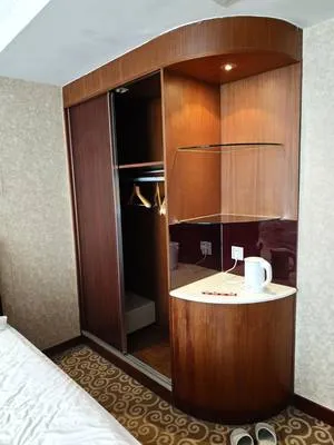 guest photo