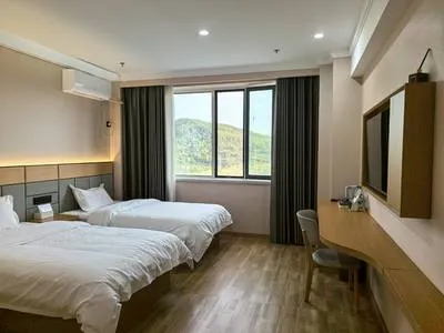 guest photo