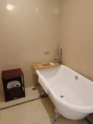 guest photo