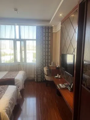 guest photo