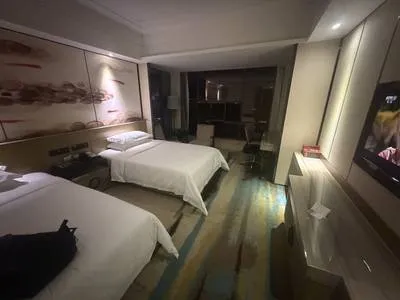 guest photo