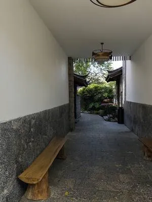 guest photo