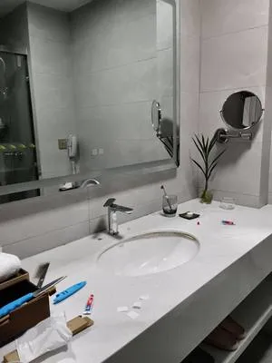 guest photo
