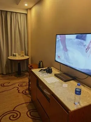 guest photo