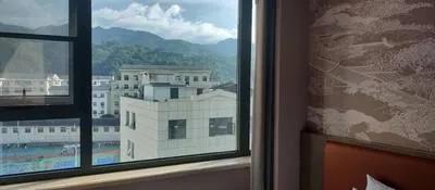 guest photo