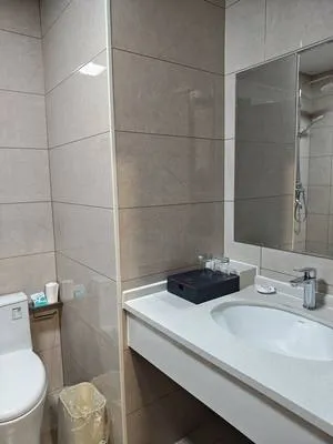 guest photo