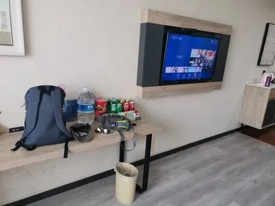 guest photo