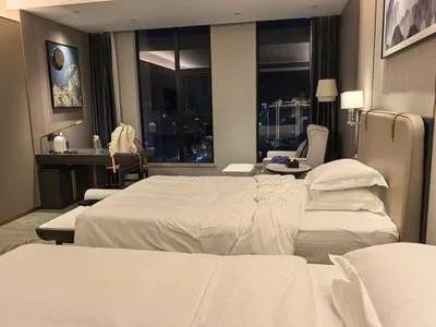 guest photo
