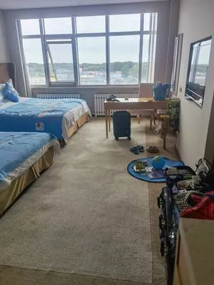 guest photo