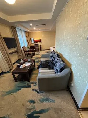 guest photo