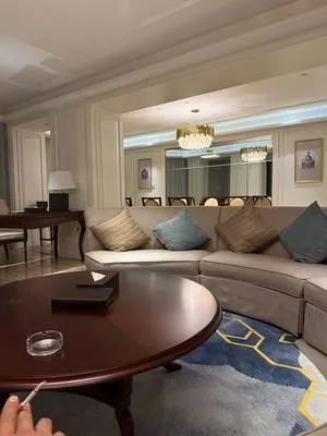 guest photo