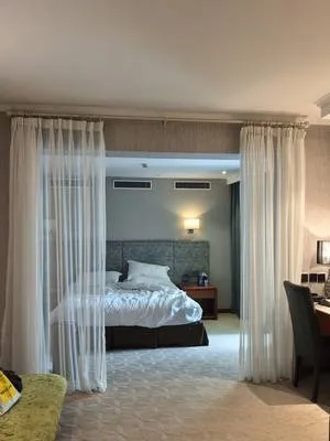 guest photo