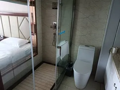 guest photo