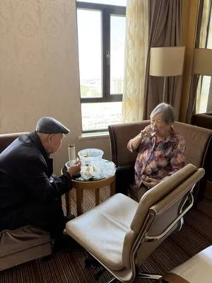 guest photo