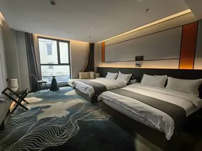 guest photo