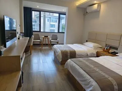 guest photo