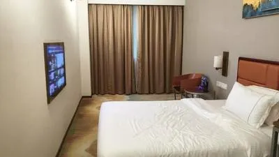 guest photo