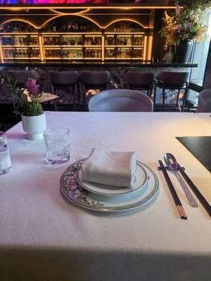 guest photo
