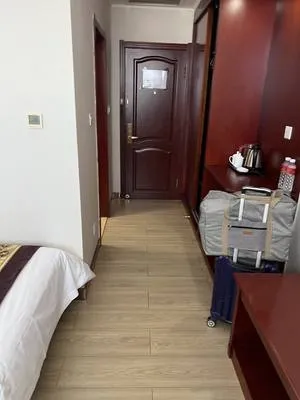 guest photo