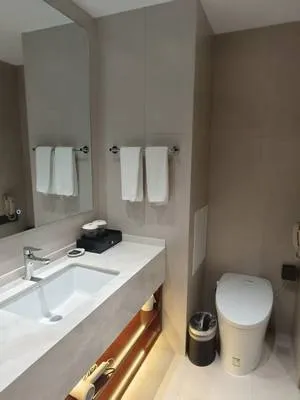guest photo