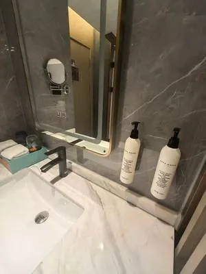 guest photo