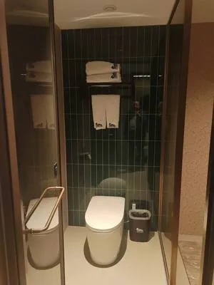 guest photo