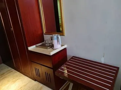 guest photo